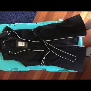 Black and white vest who what wear